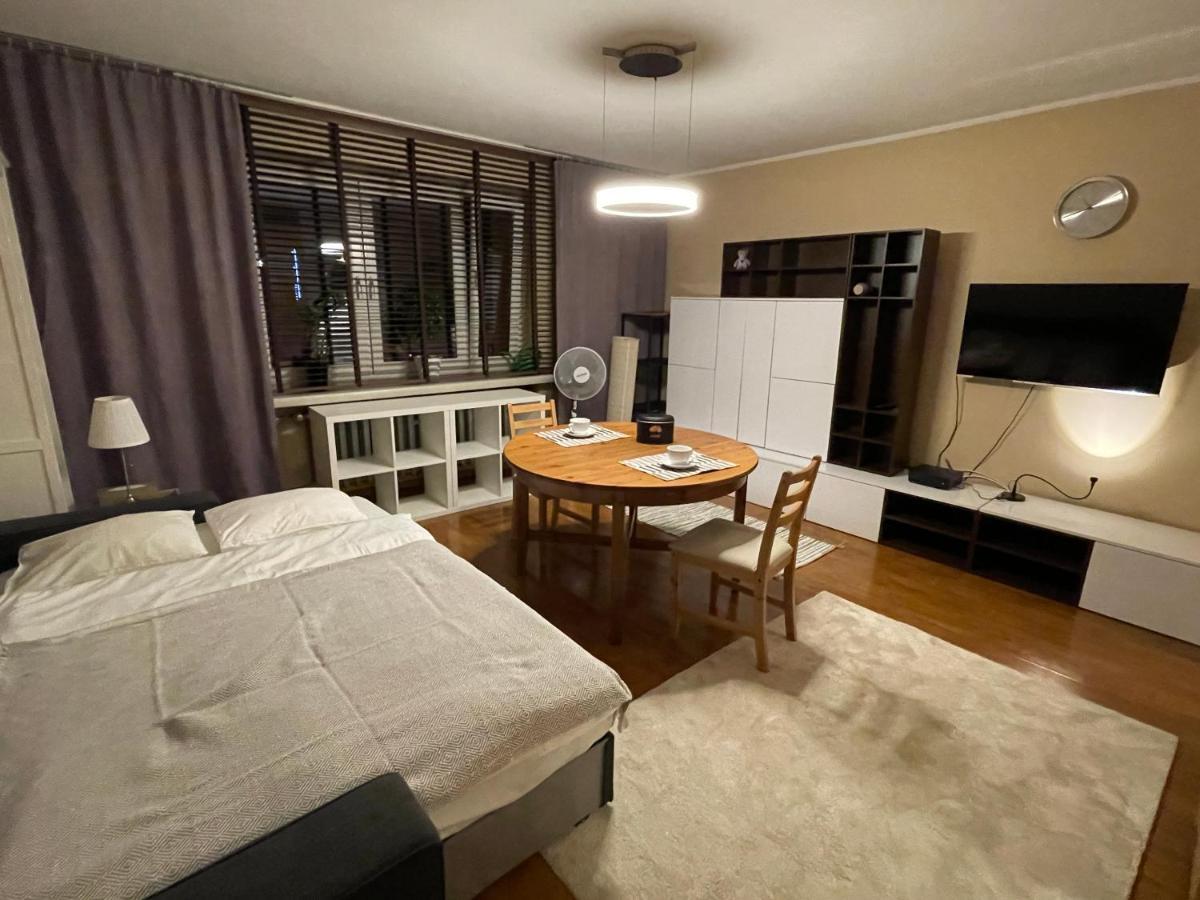 Przystanek Katowice Brynowska 55A Apartment Bagian luar foto